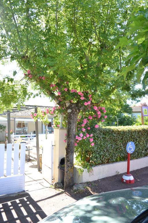 Hotel Restaurant La Braisiere Saint-Romain  エクステリア 写真