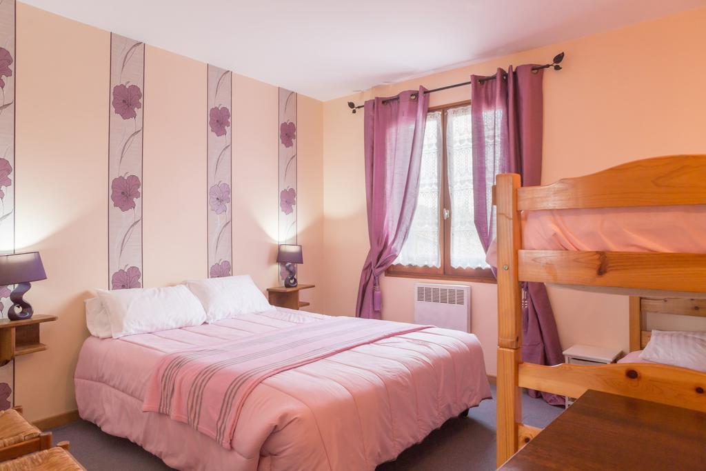 Hotel Restaurant La Braisiere Saint-Romain  エクステリア 写真