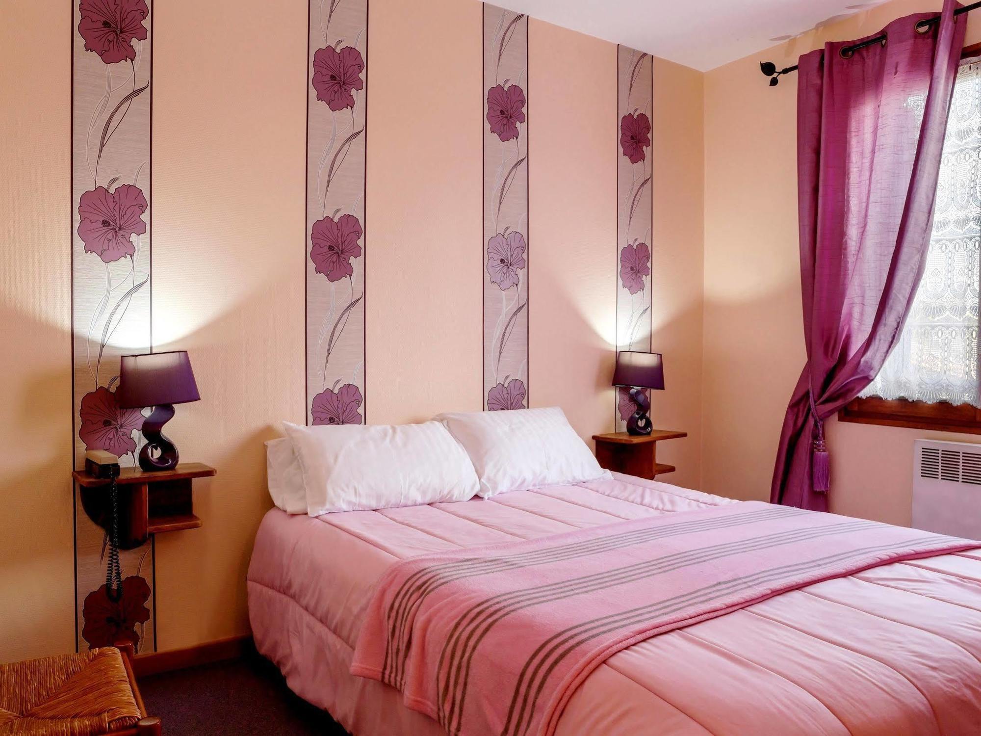 Hotel Restaurant La Braisiere Saint-Romain  エクステリア 写真