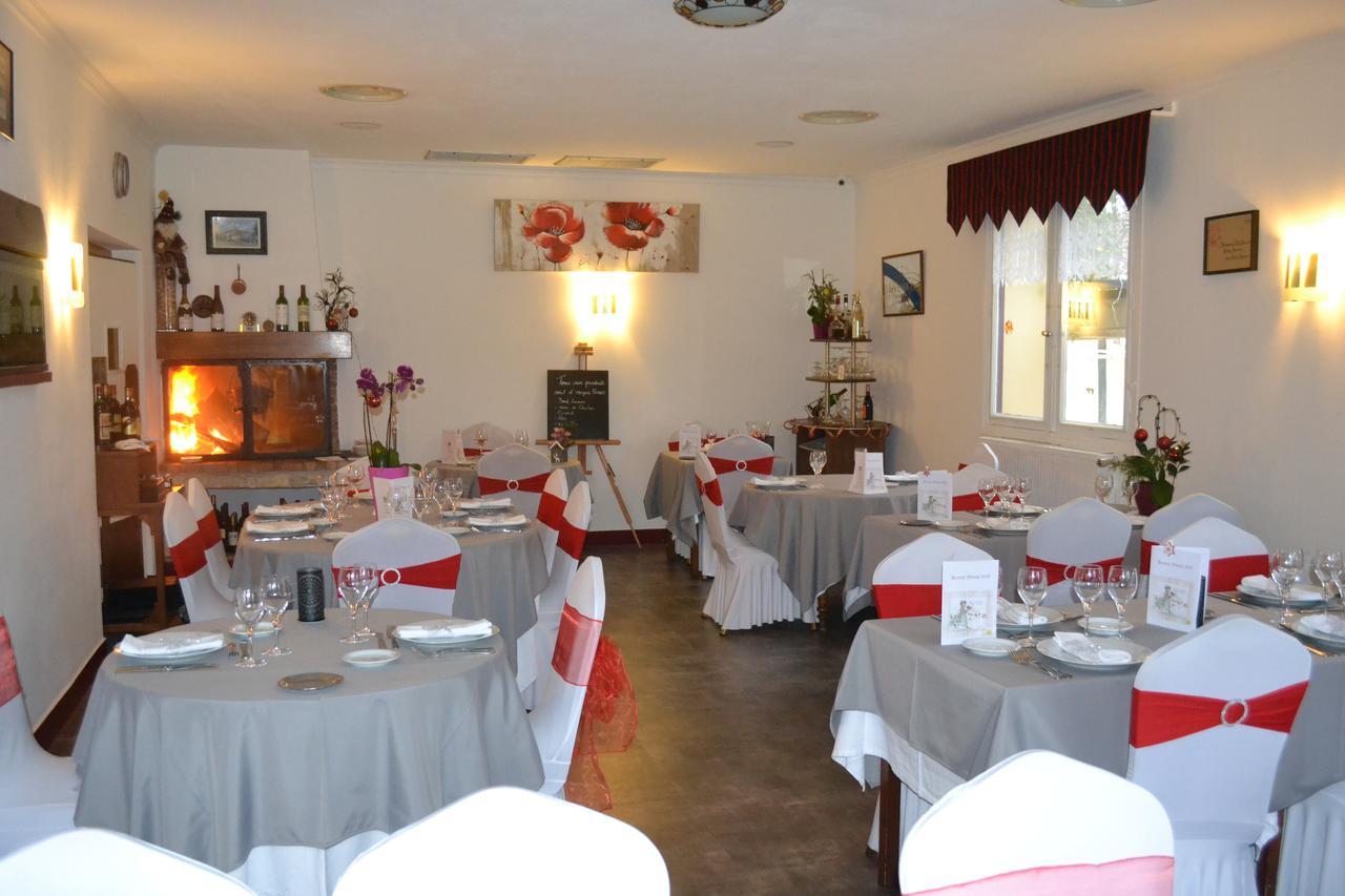Hotel Restaurant La Braisiere Saint-Romain  エクステリア 写真
